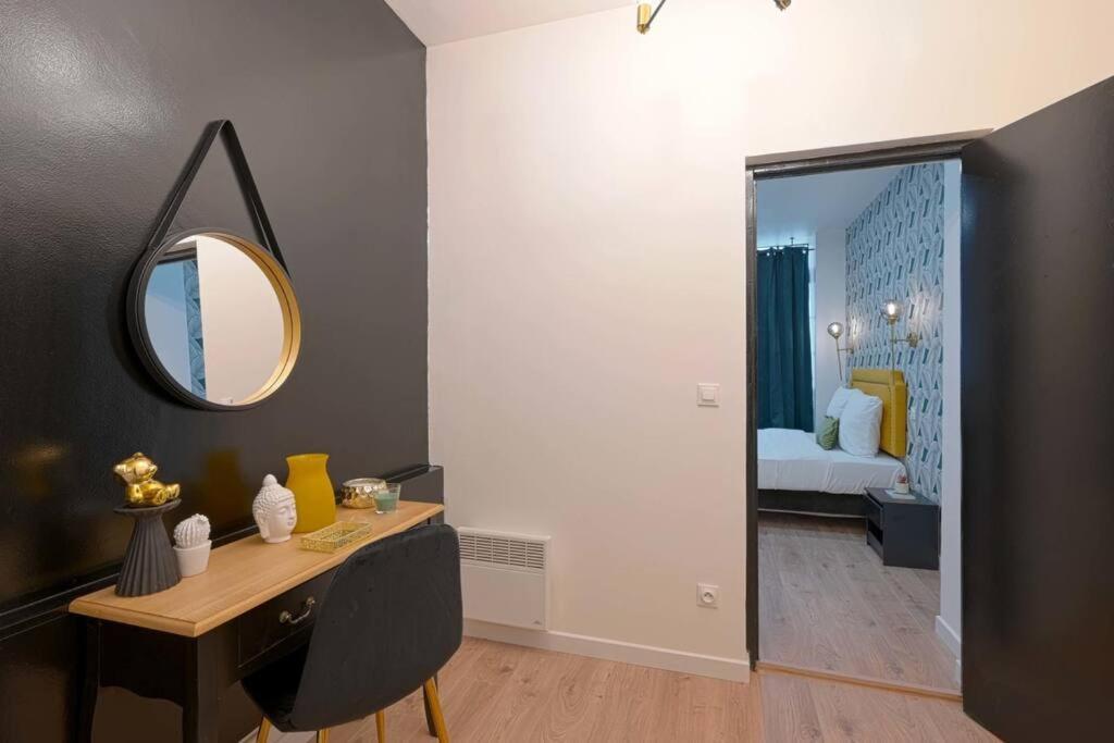 Modern For 3 Paris
