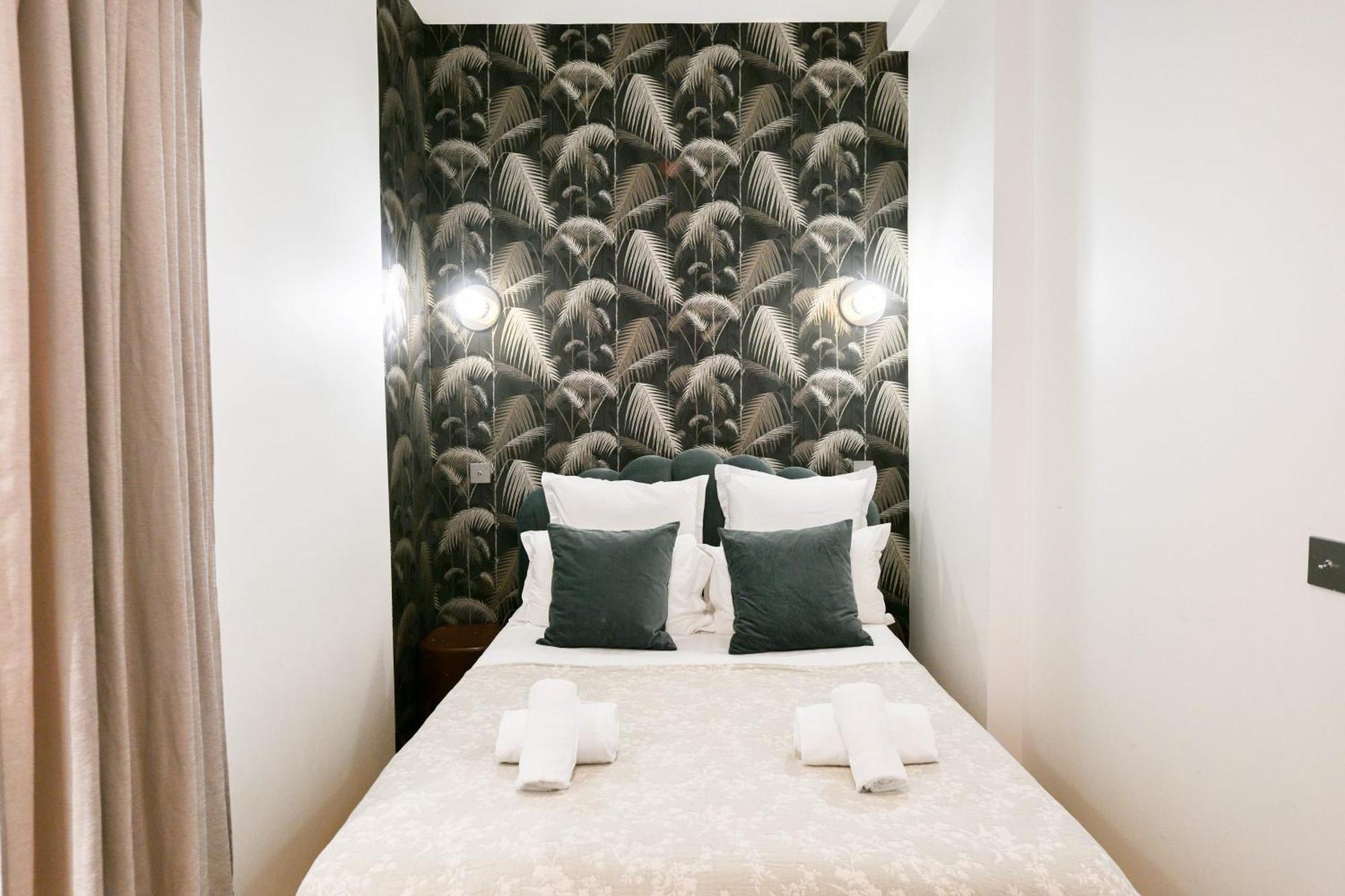 Le Marais Pl De La Bastille 3bd 3bth For 10 Guests * Paris