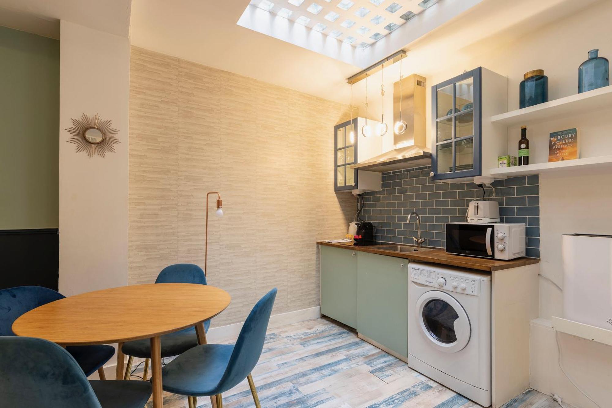Apartment Joli 2 Pieces Proche Marais Paris