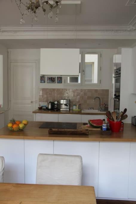 5 Bdr, 10 Ppl Georgous Typical Parisian Flat