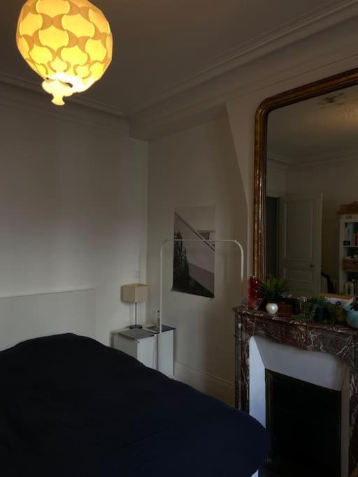 5 Bdr, 10 Ppl Georgous Typical Parisian Flat Apartment