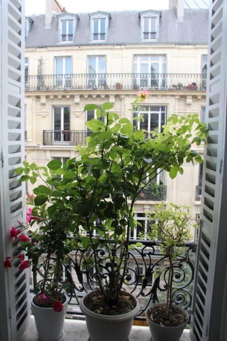 5 Bdr, 10 Ppl Georgous Typical Parisian Flat Apartment Paris