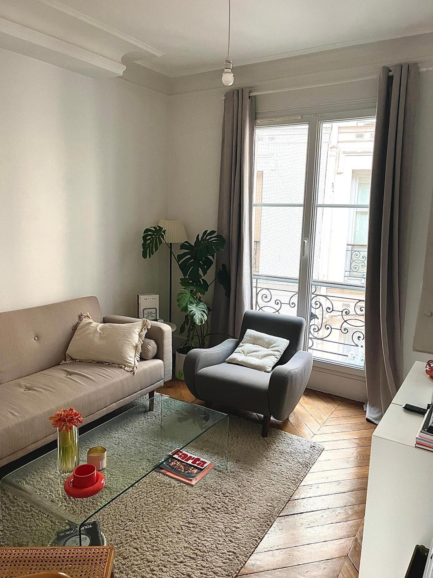 Appartement Haussmannien Au Coeur Du 11e *