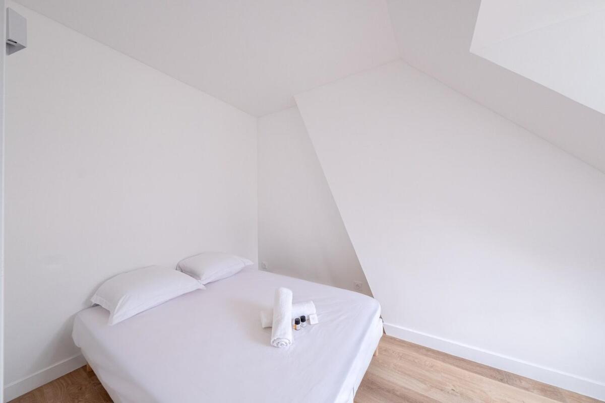 Apartment Charmant Studio Proche Arc De Triomphe Champs Paris