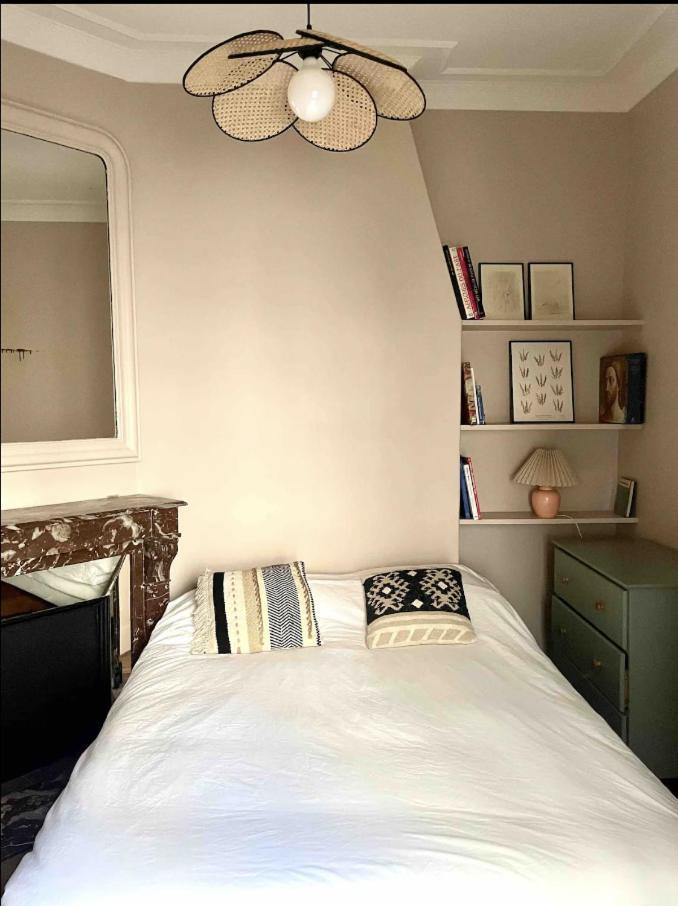 Apartment Heart Of Marais Calm And Charming New