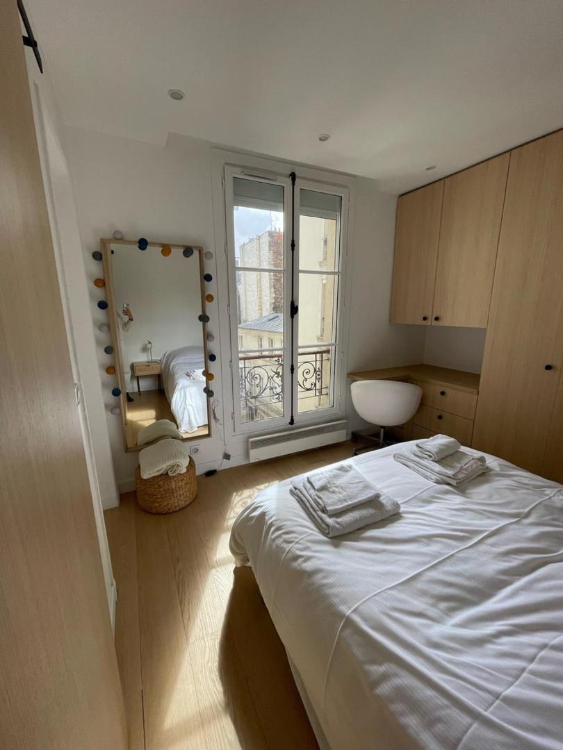 Hipster North Apartment Paris