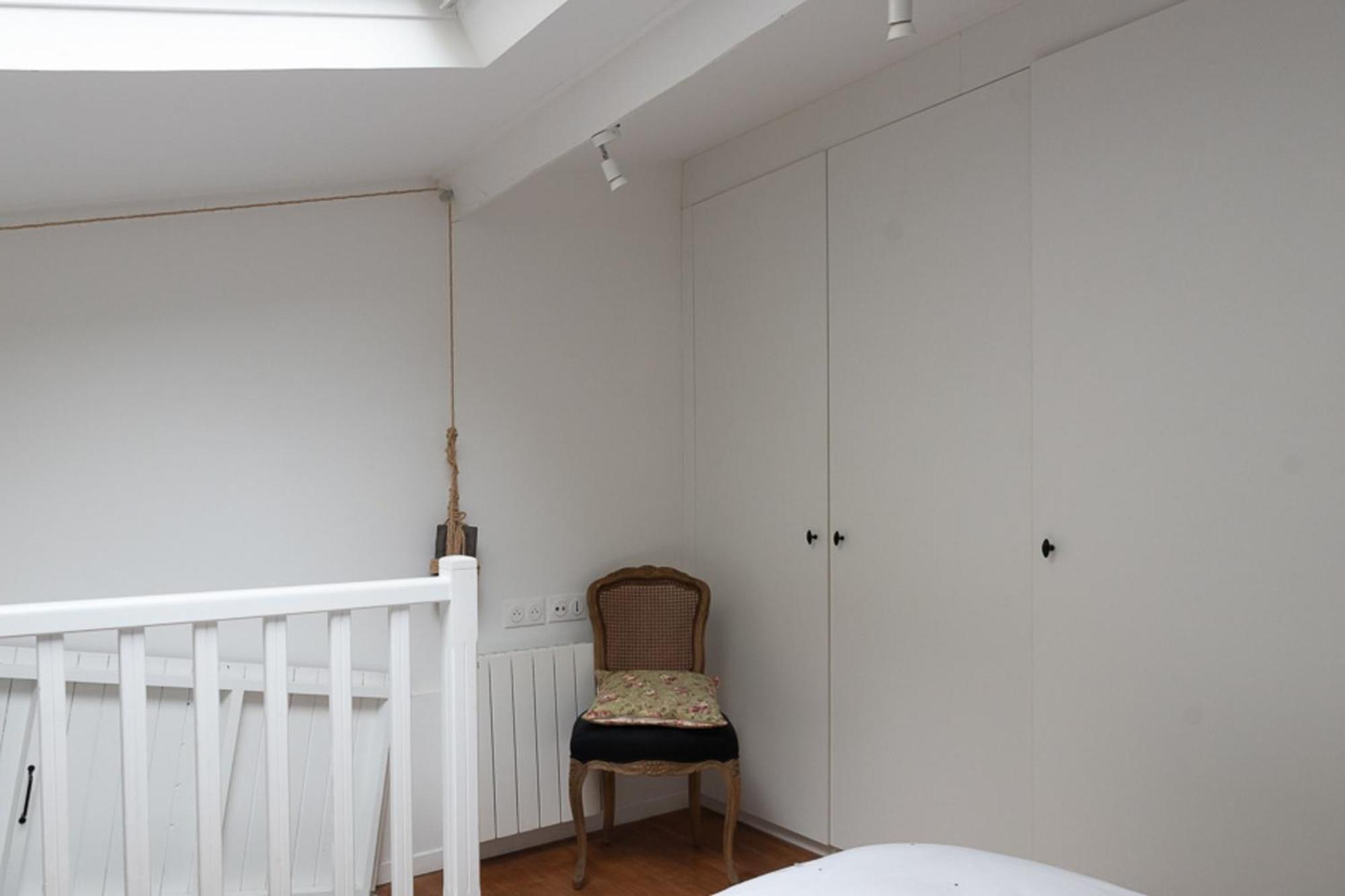 Apartment Atypical Duplex Near Pere Lachaise