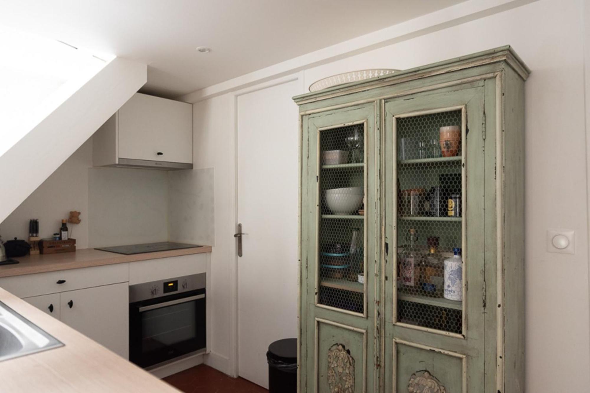 Atypical Duplex Near Pere Lachaise Apartment Paris