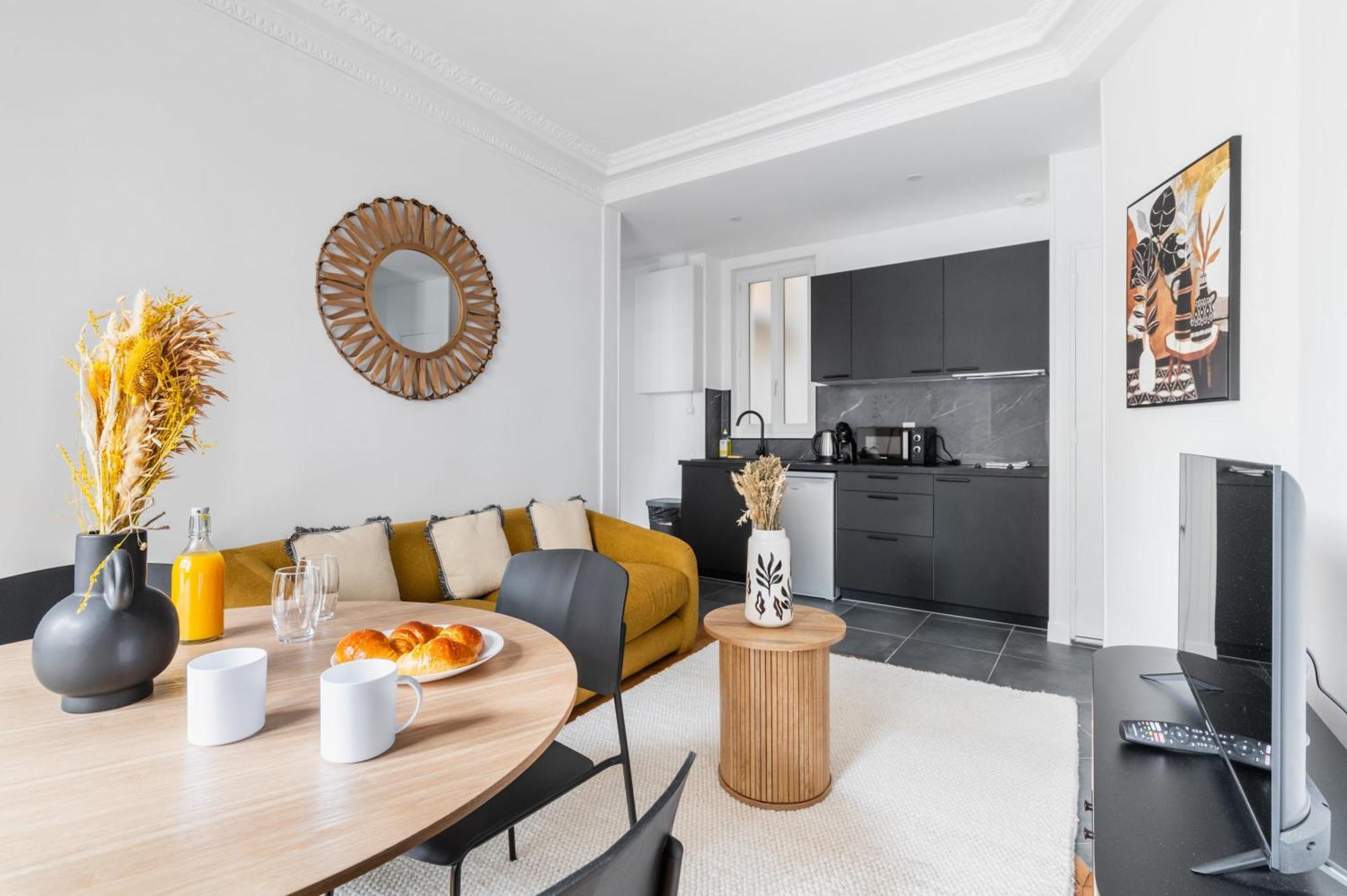 2 Pieces Refait Neuf Centre - 19 - 4p - Flat-guest Paris