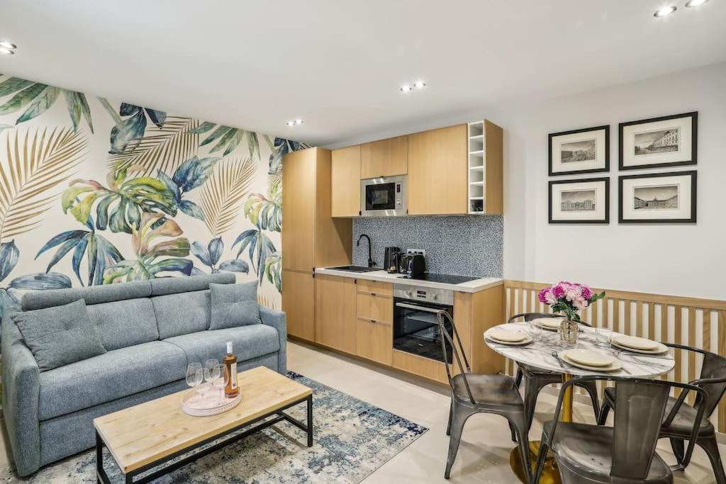 Apartment Cozy Nest 2 Steps From The Marais - 4 Pers Paris