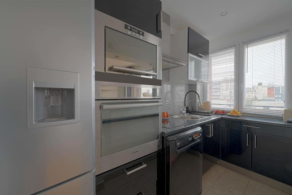 Appartement Studio Avec Vue Sur Les Toits Paris