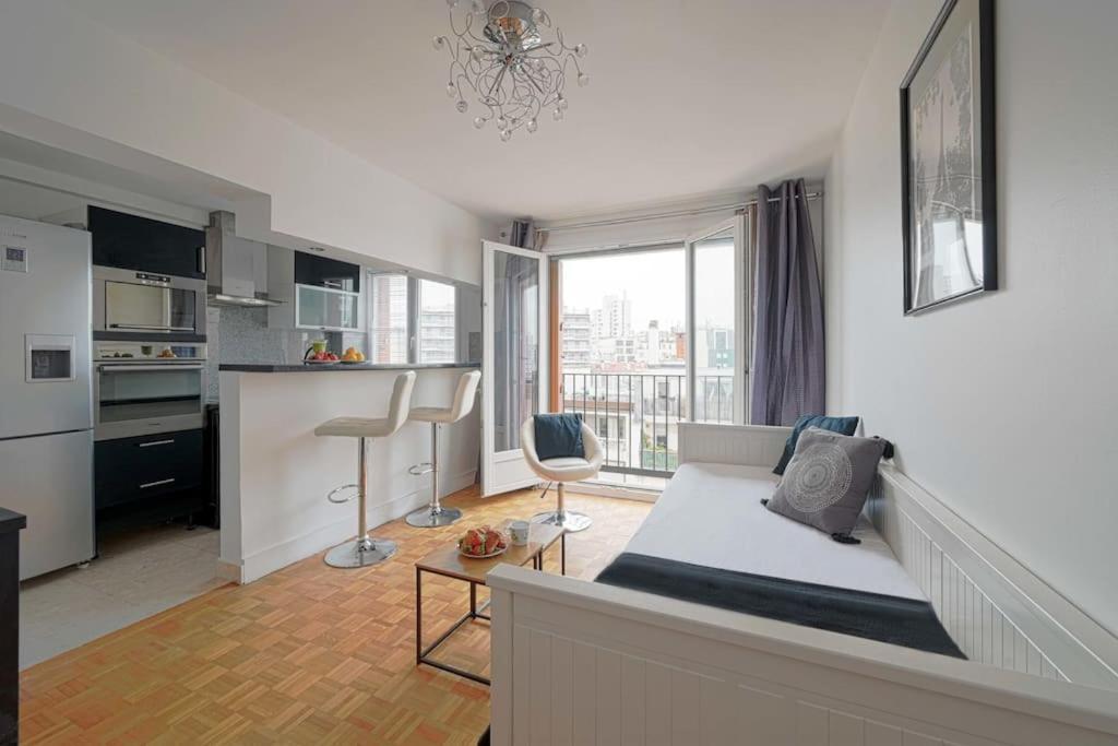 Appartement Studio Avec Vue Sur Les Toits Paris