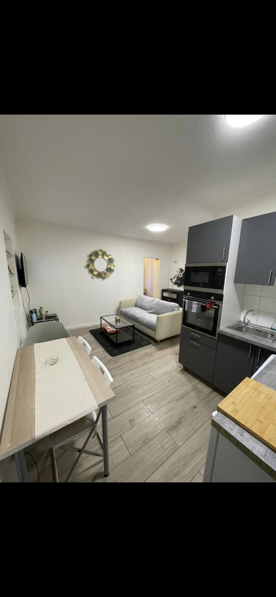 Chambre Et Salon Proche Centre Et Monuments Apartment