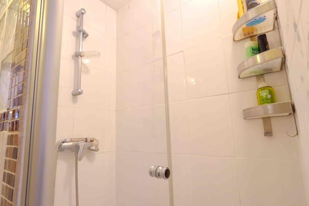 Spacious Studio Near Montorgueil