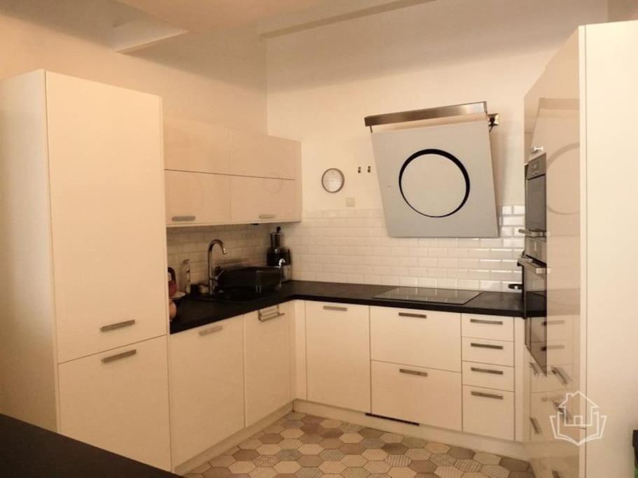 Apartment Loft Tres Calme Centre De