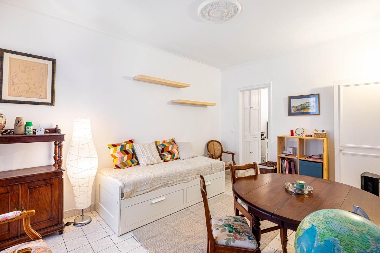 Guestready - Modern Comfort Near Montmartre Apartment