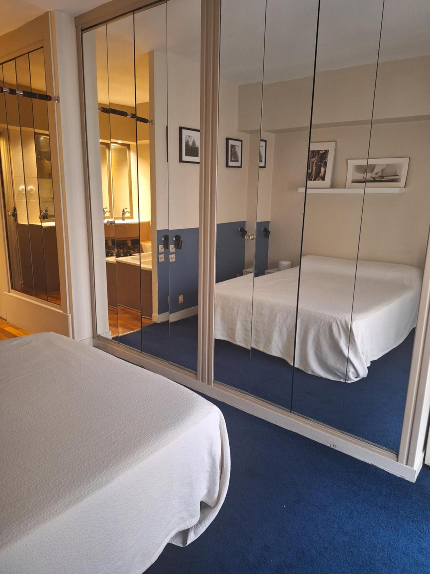 Apartment Triplex, Parc Monceau Paris