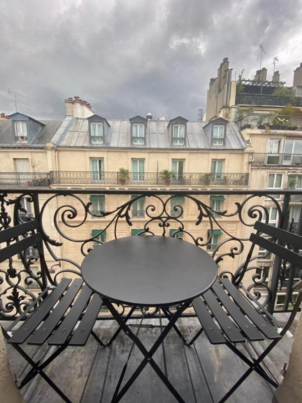 Guestready - Duplex Spacieux Et Lumineux Apartamento Paris