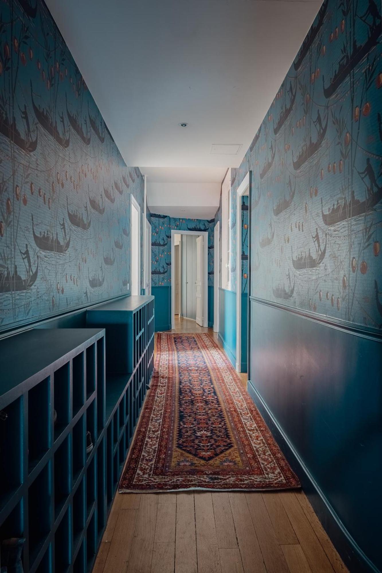 Apartment Veeve - Enlightened Elegance *