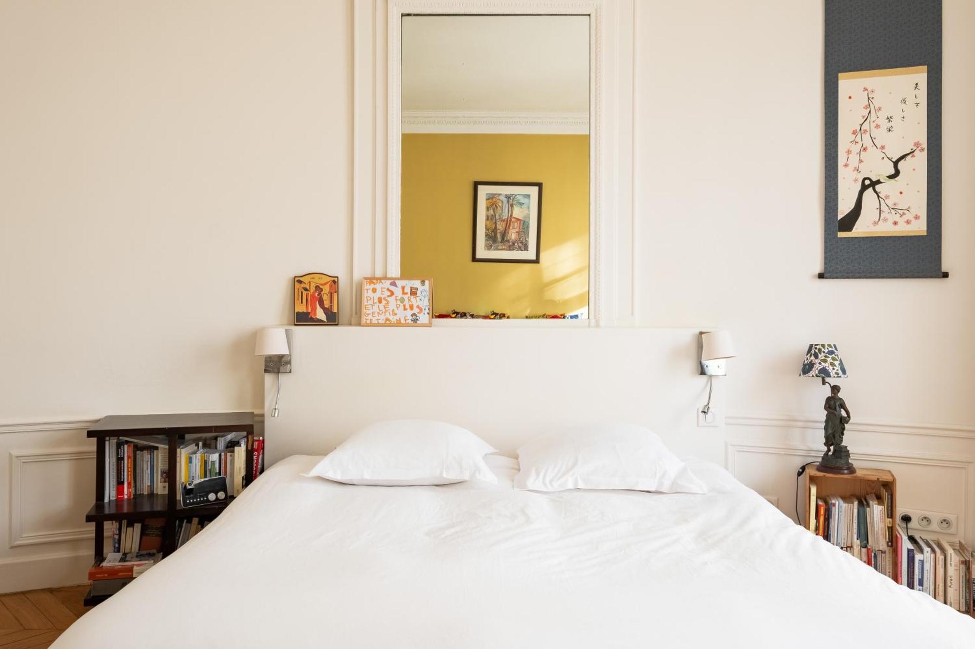 Apartment Veeve - Enlightened Elegance Paris