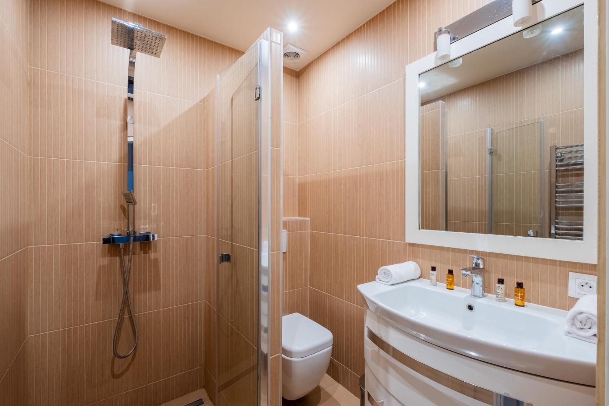 Apartment Veeve - The Artist's