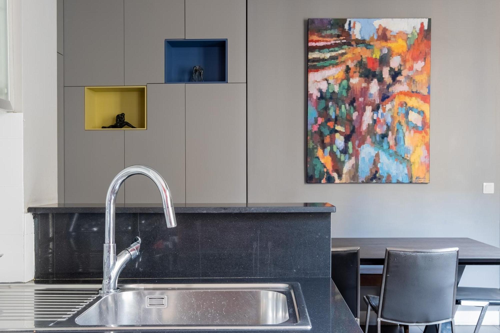 Apartment Veeve - The Artist's