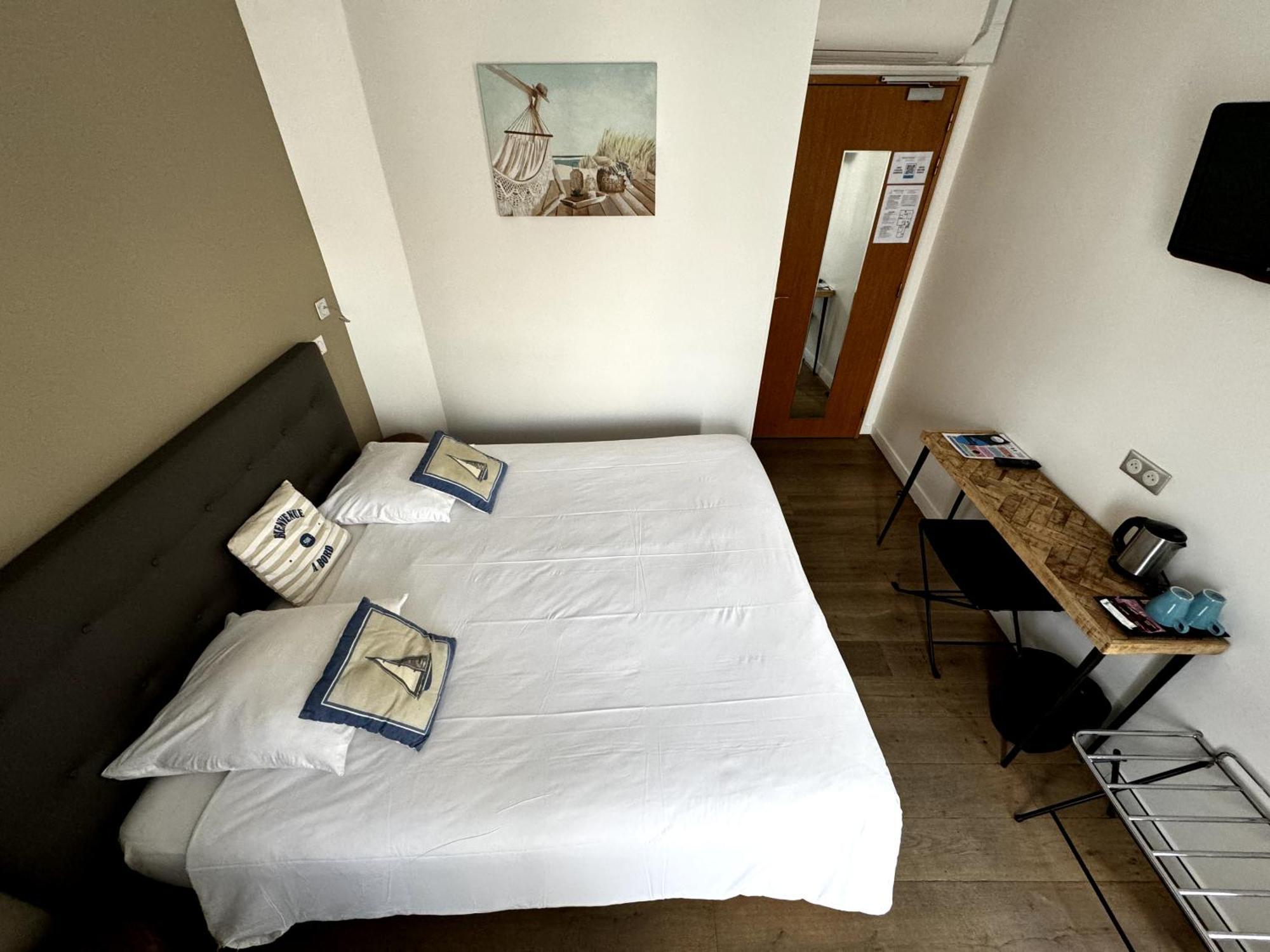 Amiral Hotel 3*