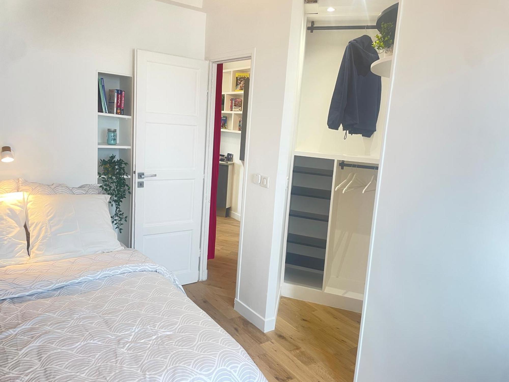 Appartement Superbe Haussmannien Suspendu *
