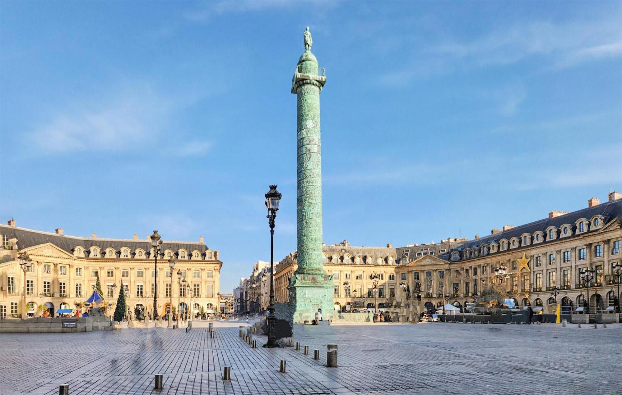 Awesome In With Wifi * Paris
