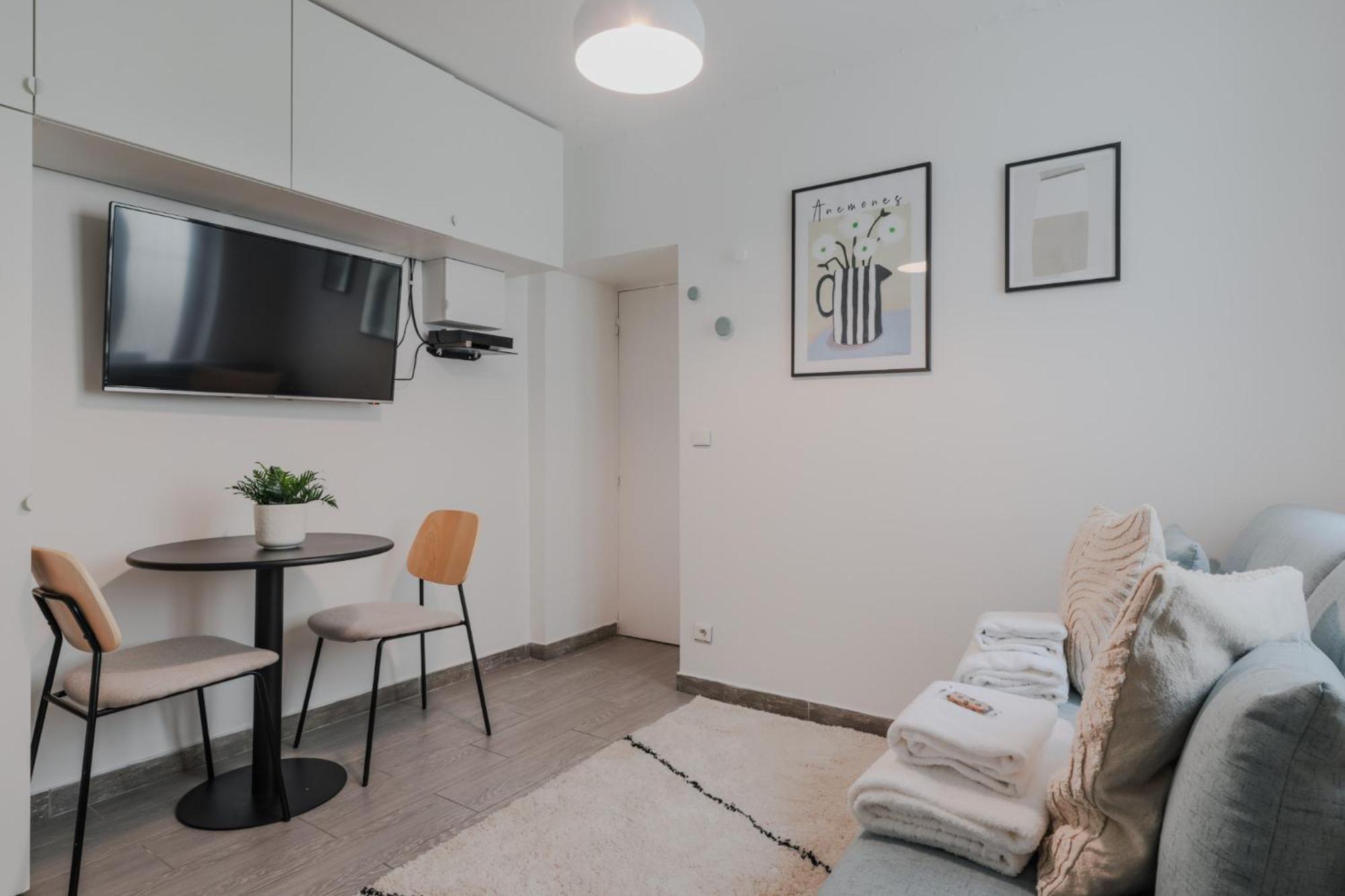 Apartamento Cmg Batignolles - Lechapelais Ii