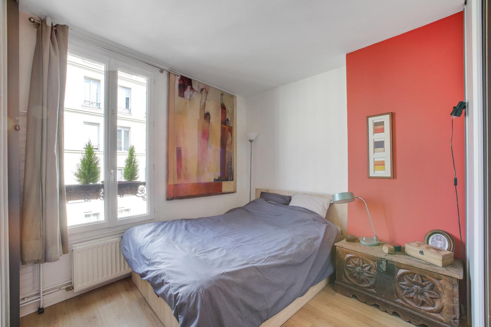 Superbe Duplex Avec Jardin Partage A Menilmontant *