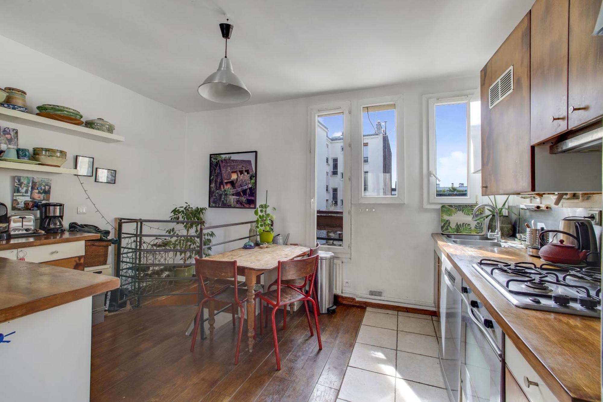 Superbe Duplex Avec Jardin Partage A Menilmontant
