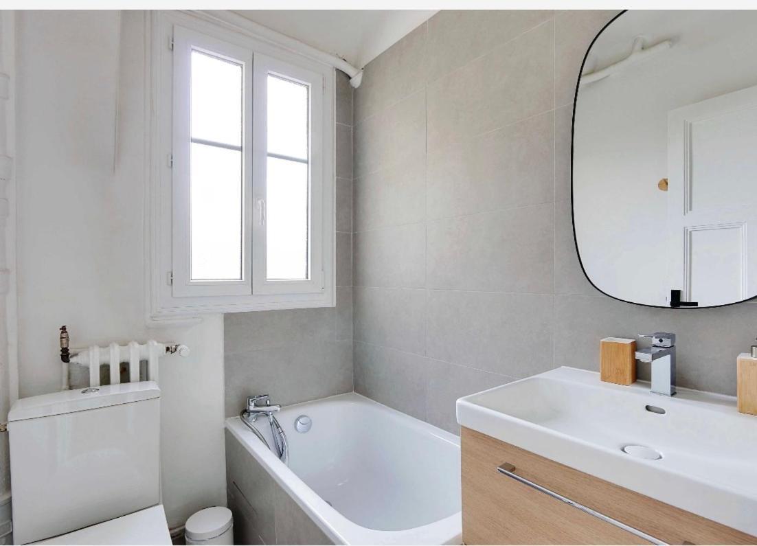 Appartement, Coeur Des Batignolles Montmartre Apartamento *