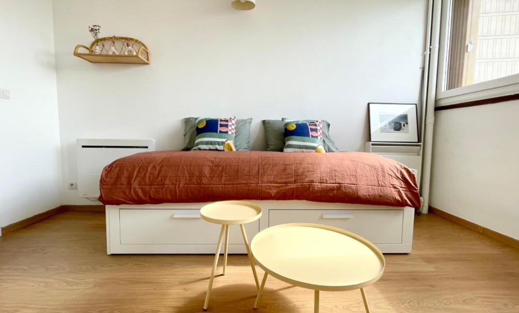 Charming Bright Sunny In Belleville Apartamento