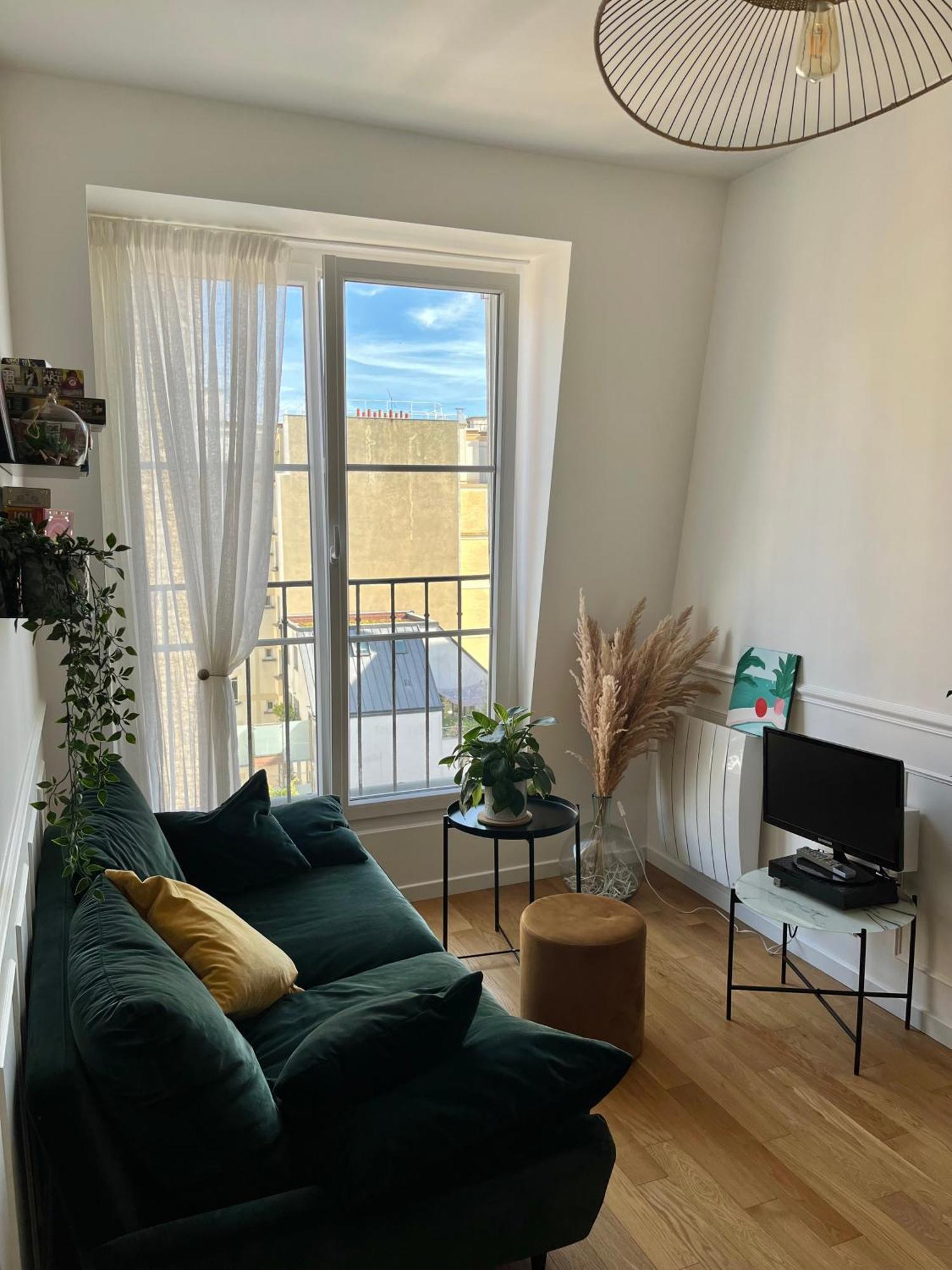 Deux Pieces Typiquement Parisien Apartamento