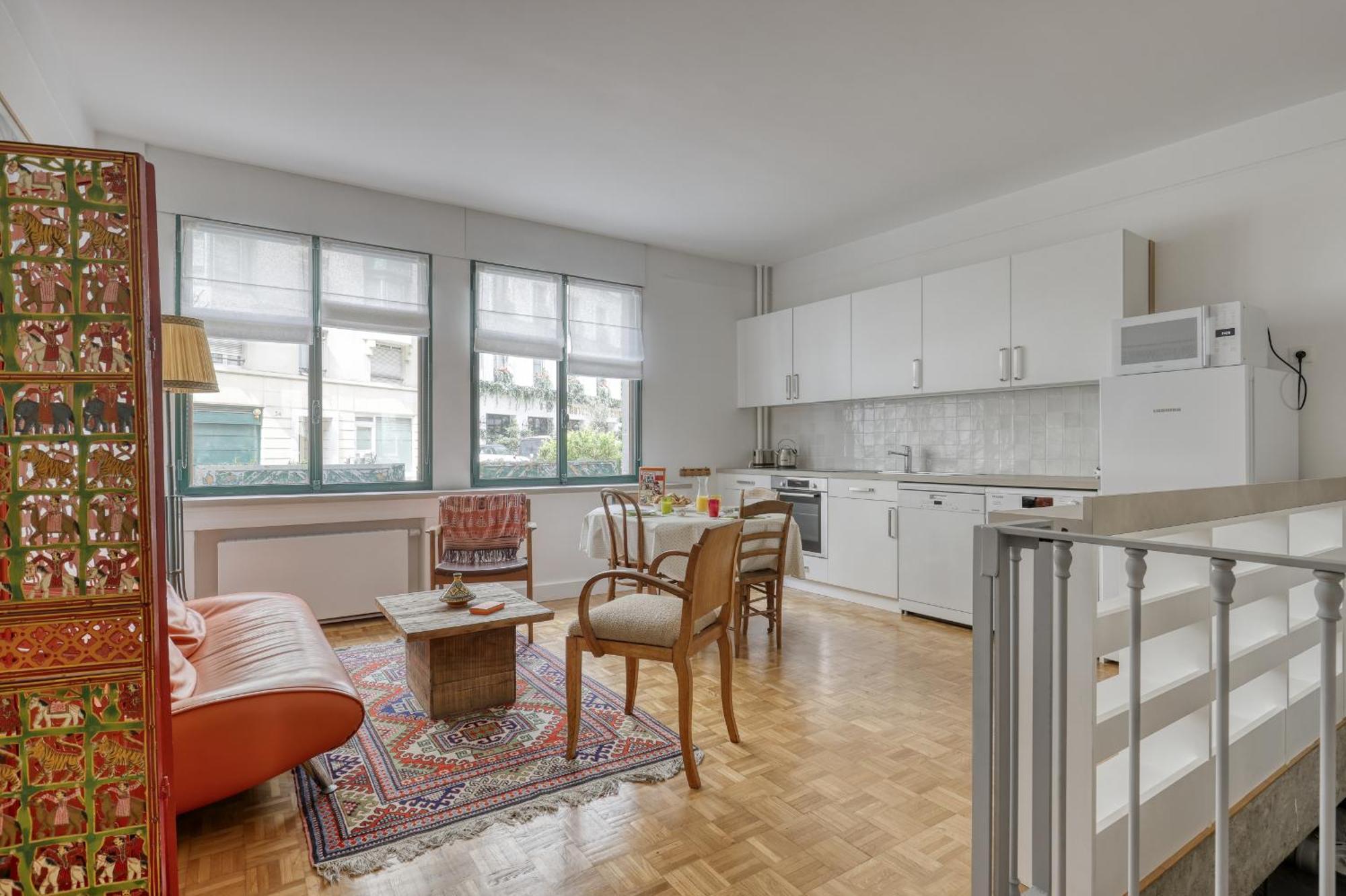 Cute In The Heart Of The Latin District Apartment *