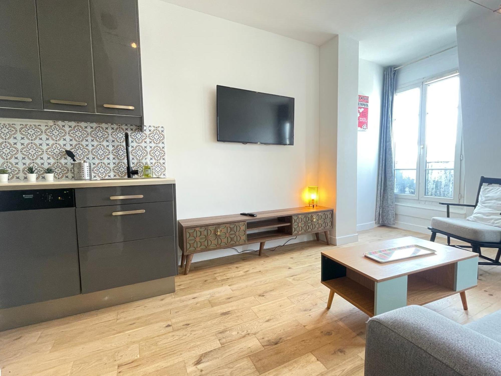 Superbe Haussmannien Suspendu Appartement Paris