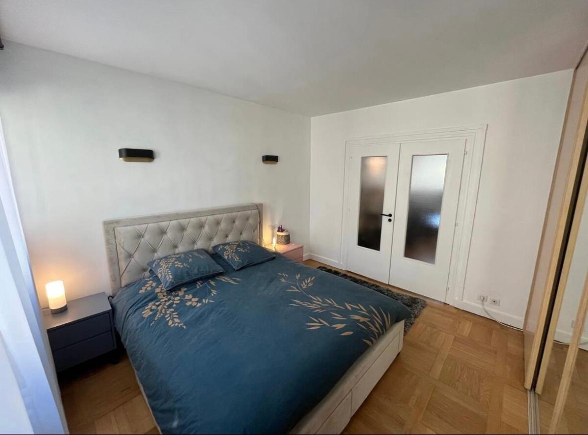 Familial Apartment