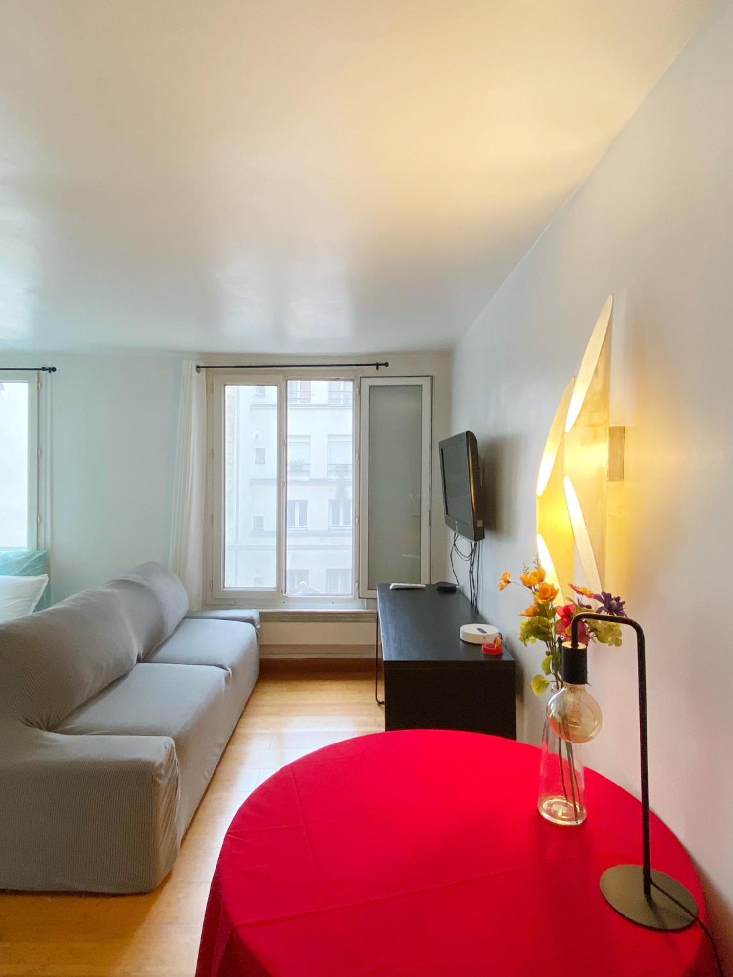 Poetic - Cozy In 2nd Apartamento Paris