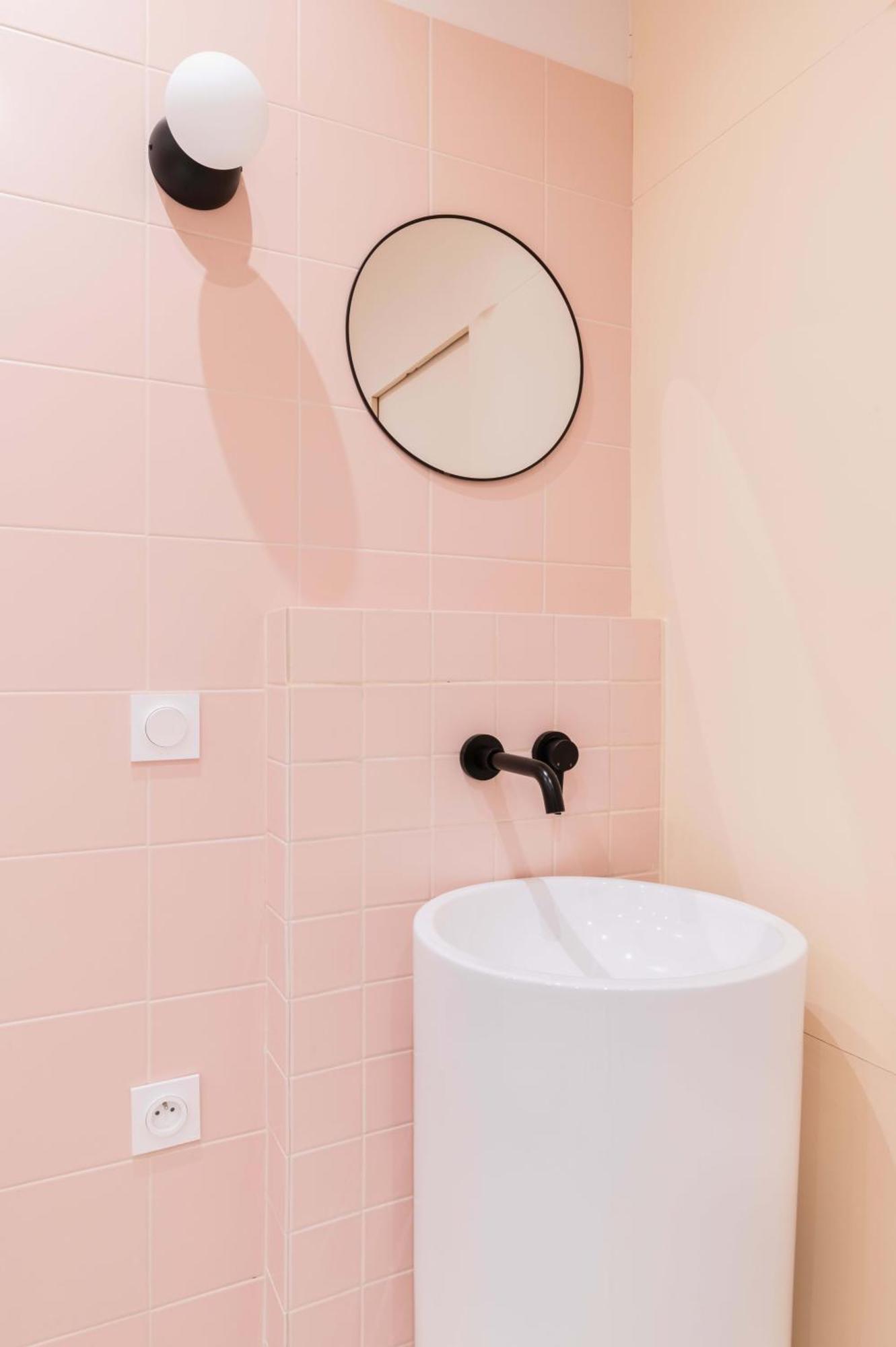 Apartment Luxueux Avec Salle De Bains De Reve 6p - Flat-guest