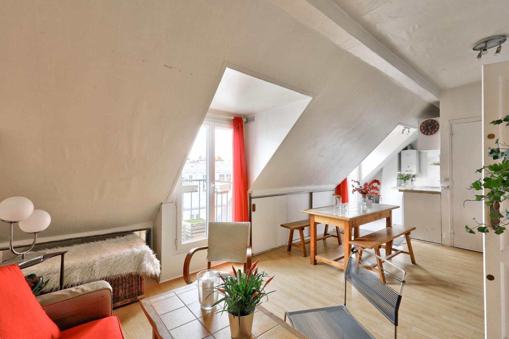 Cosy Under The Roofs Of