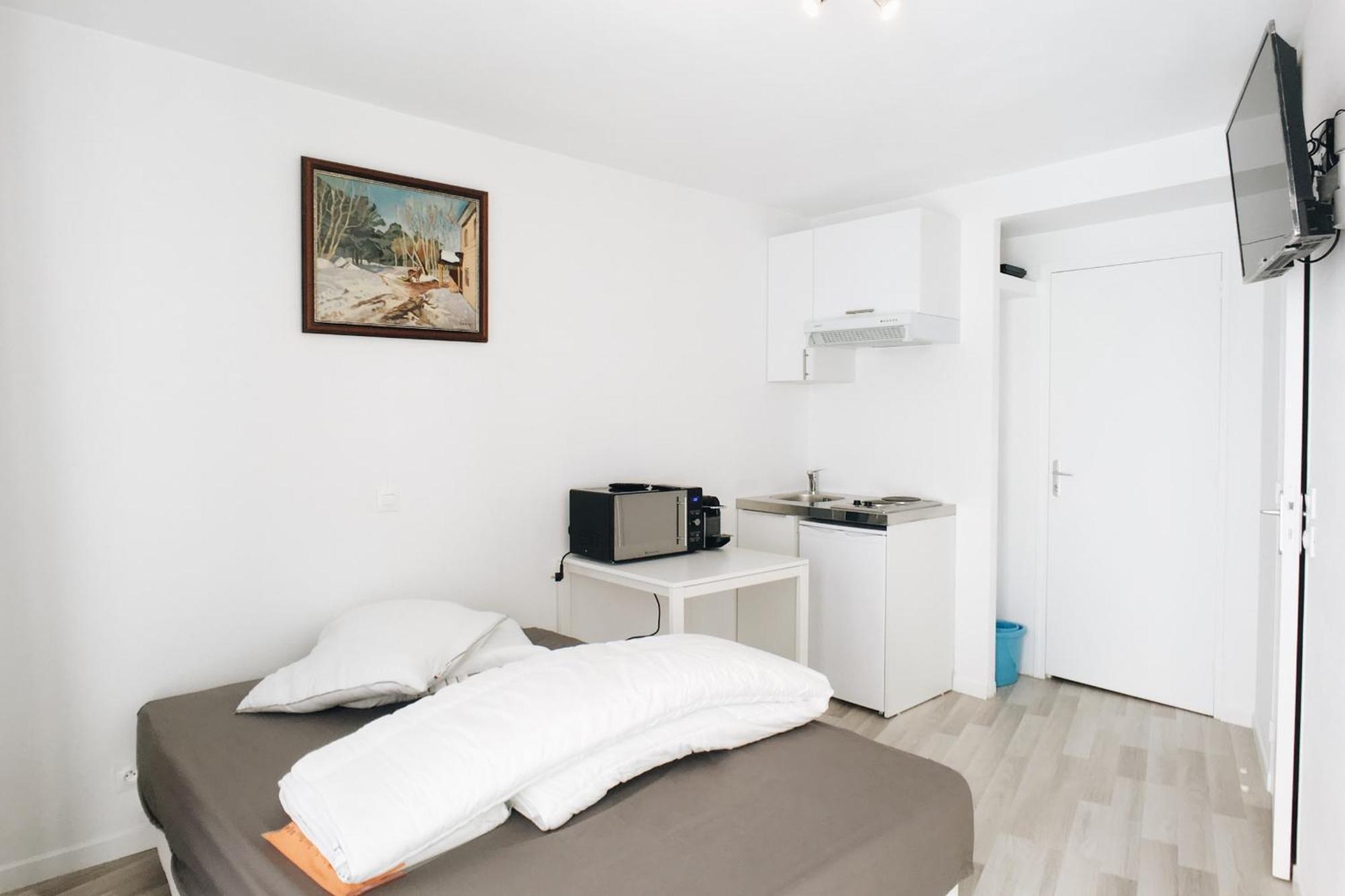 Apartment 19m2 With Air Conditioning In The 15th Paris