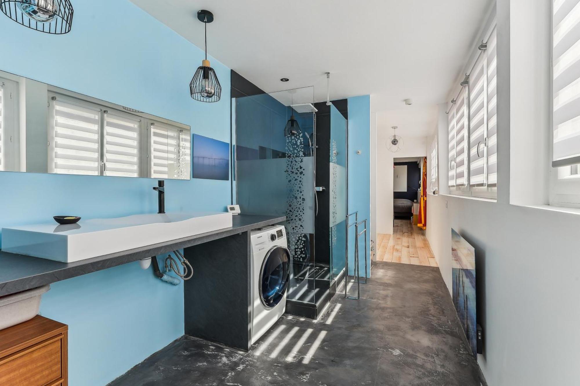 Ancien Atelier Atypique Tres Lumineux By Weekome Apartment