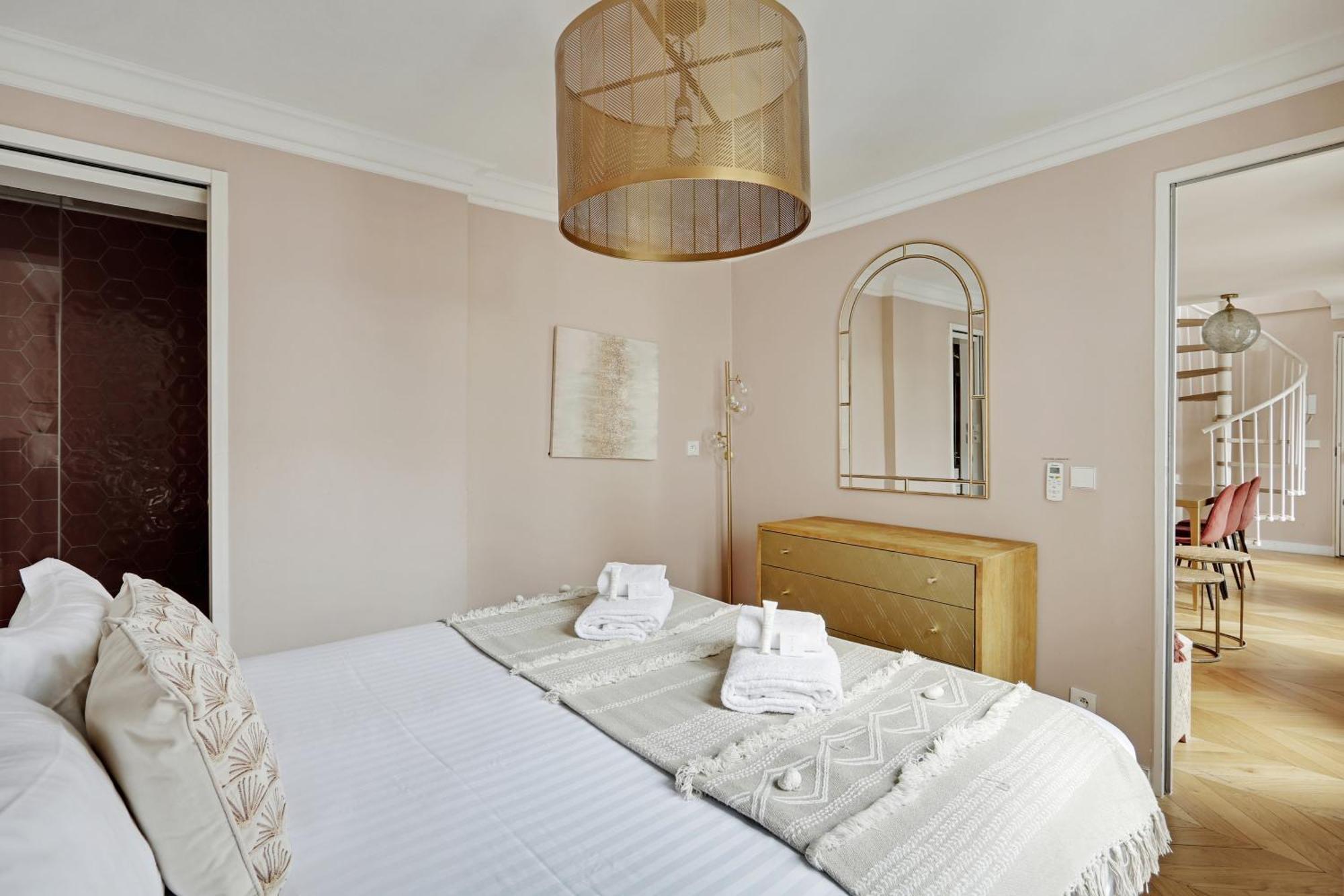 Pick A Flat's In Opera Saint Lazarre - Rue De L'isly Apartment Paris