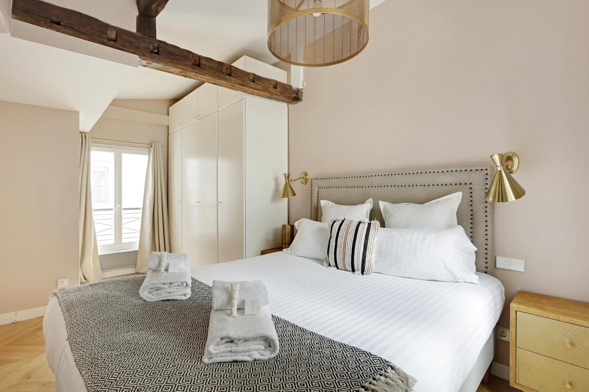 Pick A Flat's In Opera Saint Lazarre - Rue De L'isly *