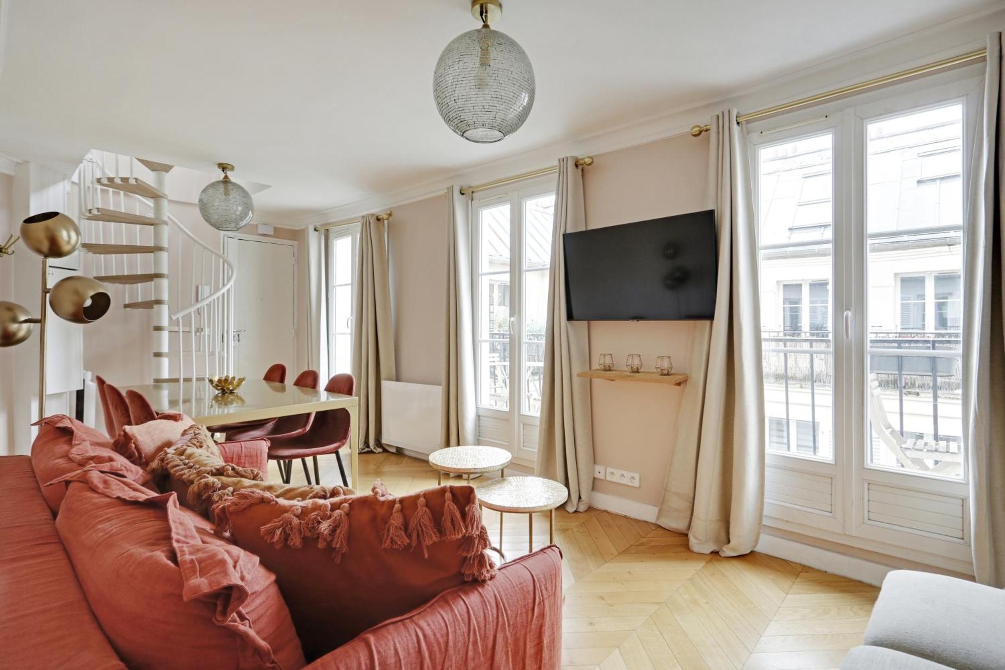 Pick A Flat's In Opera Saint Lazarre - Rue De L'isly * Paris