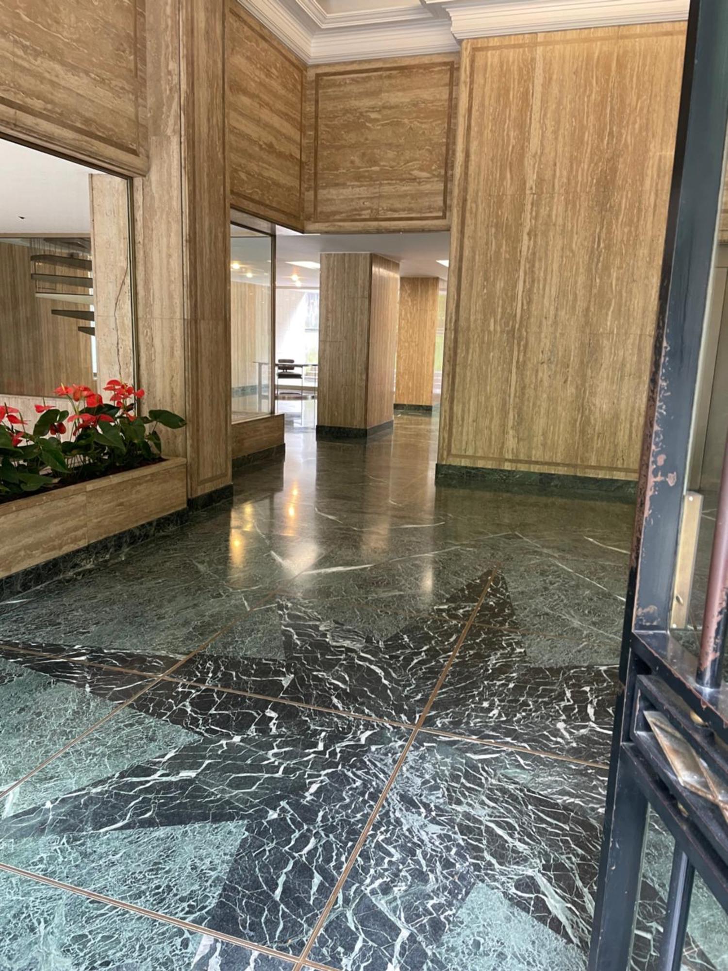 Exclusive 106 M2 With Terrace Avenue Raphael Apartment Paris