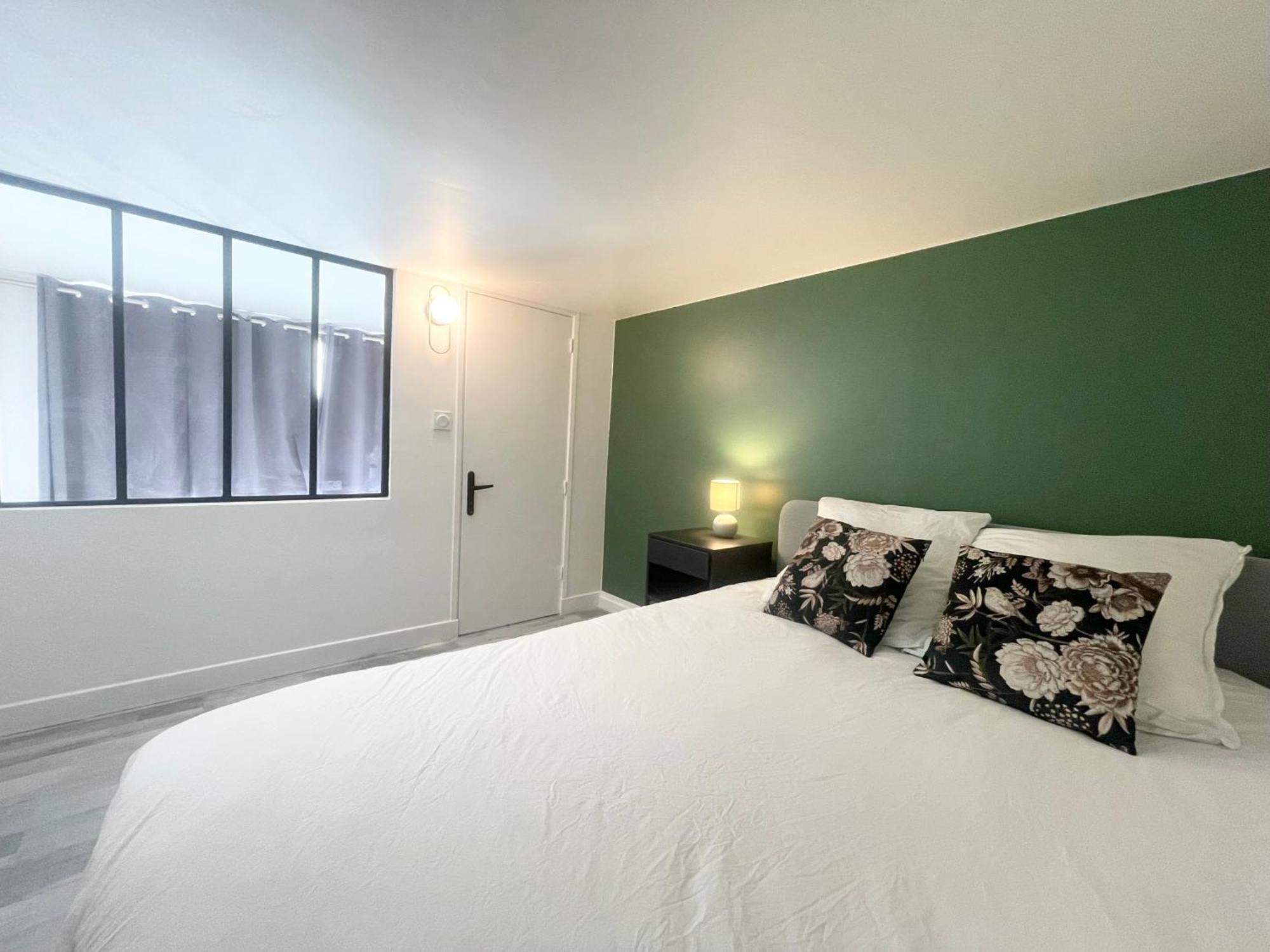 Homely & Charming Parisian Duplex - Near Marais Apartamento