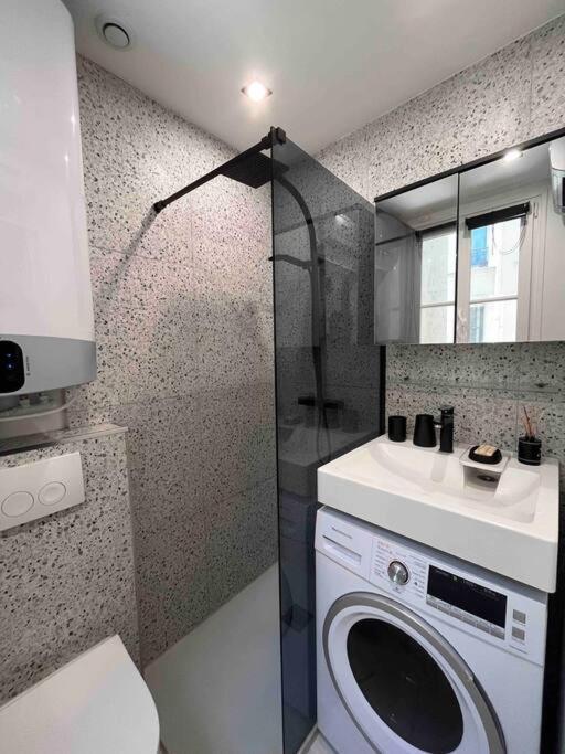 D'architecte, Paris-republique 2p