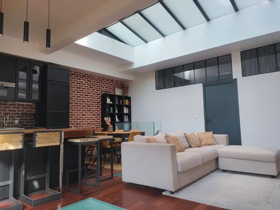 Loft Centre Face Au Parc Des Buttes Chaumont Paris